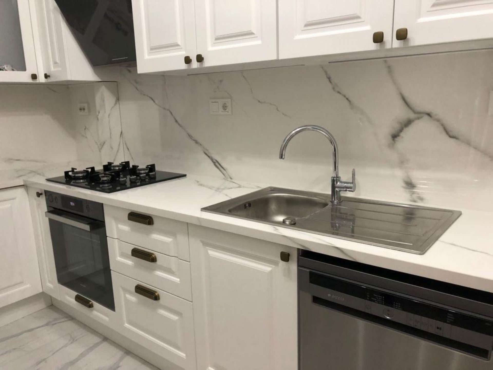 Porselen Mutfak & Banyo Tezgahı